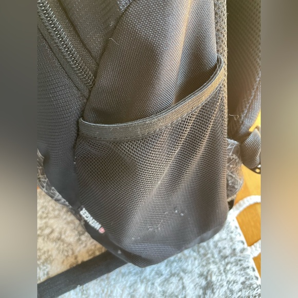 Wenger Swissgear Backpack - Picture 8 of 10